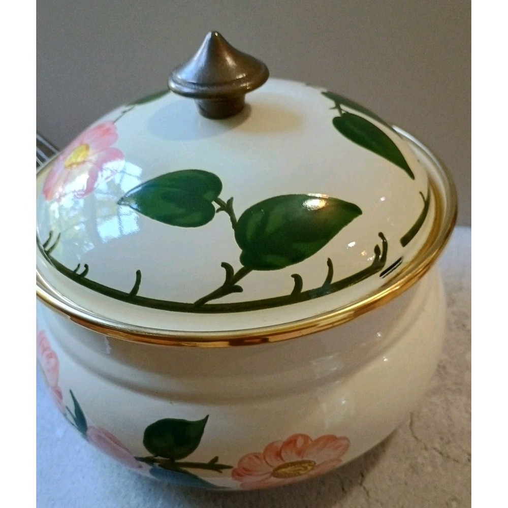 Villeroy & Boch‎ French Garden Enamel Cooking Pot (3 qt) With Lid Floral Decor